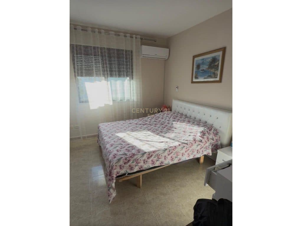 Shitet Apartament 1+1 | Lagjja 16, Durrës ! 3