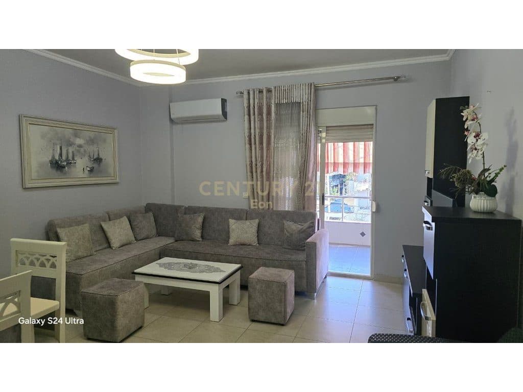 Apartament 2+1 me Qira pranë Plazhit dhe Hotelit Antalya ! 4
