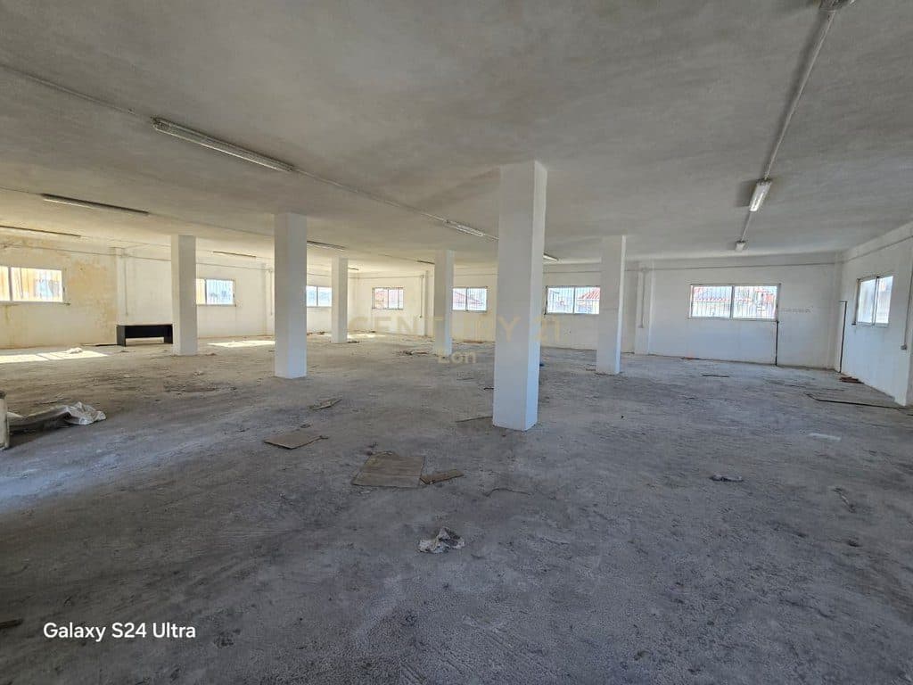 Magazinë për Shitje në Shkozet, 1332 m² ! 4