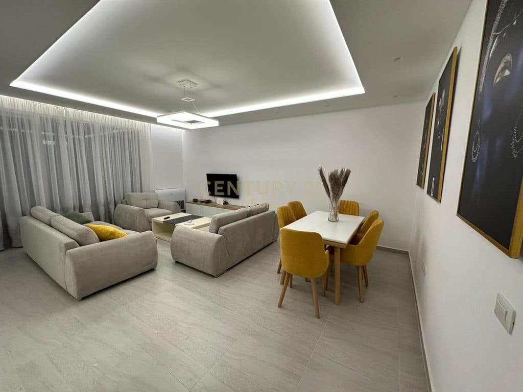 APARTAMENT 2+1 ME QIRA NE SAN PIETRO!