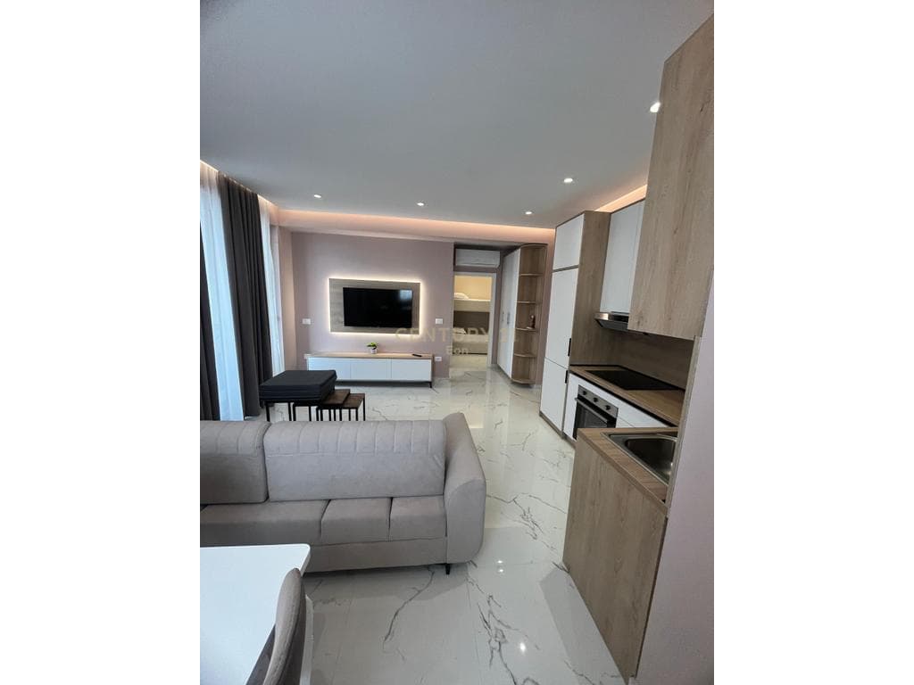 Apartament 2+1 Me Qira në Qendër Golem, Durrës ! 2
