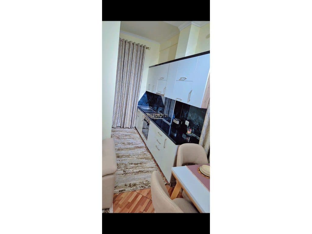 Apartament 3+1+Post Parkimi Me Qira në Ish Këneta, Durrës ! 3