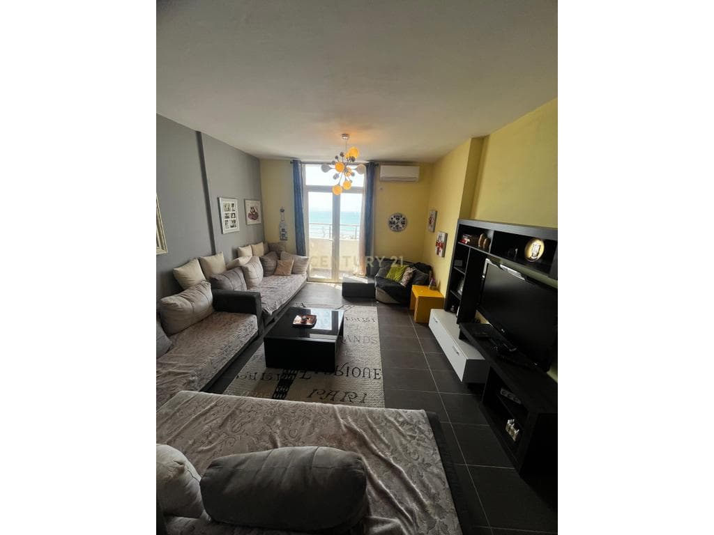 Apartament 2+1 Pamje Deti Për Shitje në Vila e Zogut, Durrës ! 4
