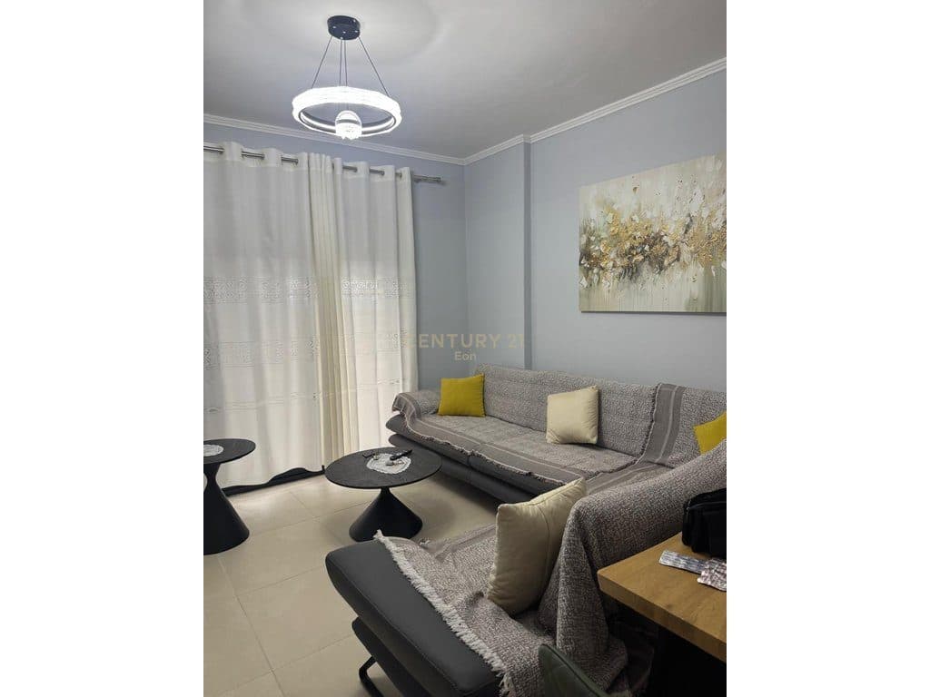 SHITET APARTAMENTI 1+1 TEK REZIDENCA EON ,GOLEM ! 3