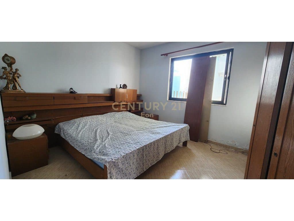 SHITET APARTAMENT NE ZONEN E MALIT TE ROBIT 250M LARG DETIT ! 3