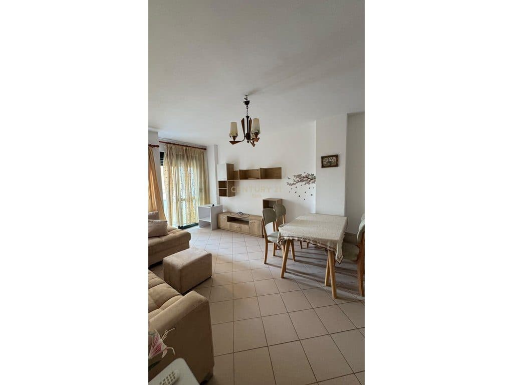 Apartament 1+1 Me Qira në Plazh, Durrës !