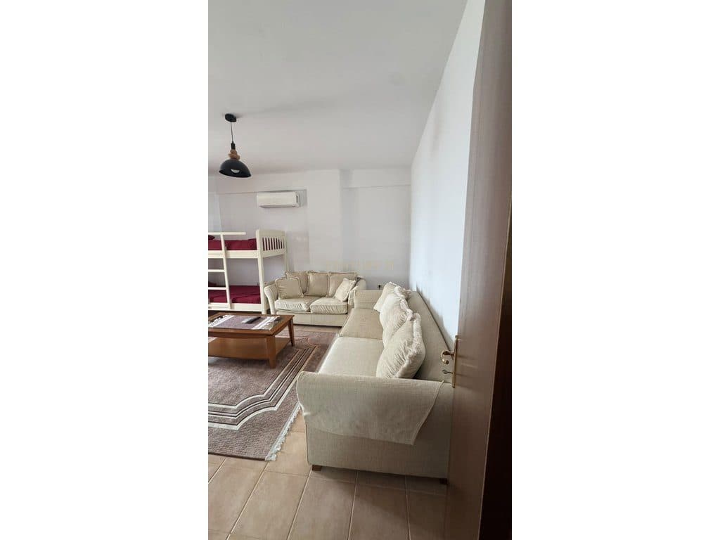 Apartament 1+1 Me Qira në Plazh, Durrës! 2