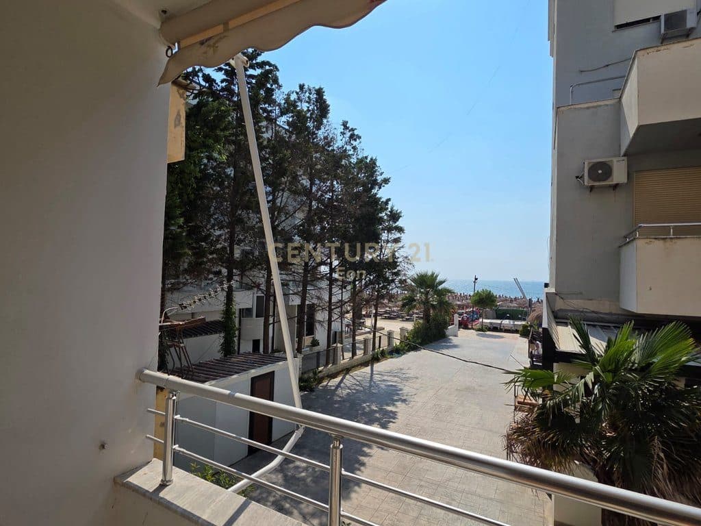 Shitet Apartament 1+1 Pamje Deti në Shkëmbin e Kavajës, Durrës - Vijë e Parë ! 2