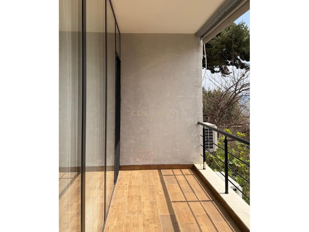 JEPET ME QIRA APARTAMENT 2+1+2 ME PAMJE DETI, VILA E ZOGUT DURRES ! 4