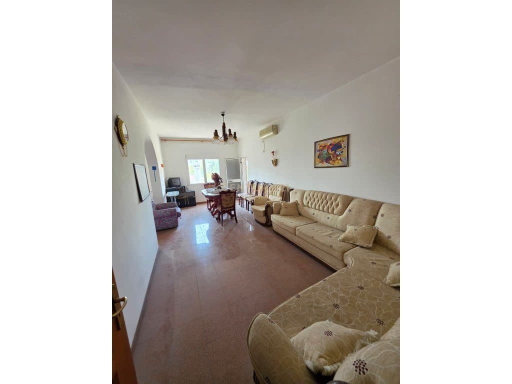 Apartament 3+2+1 Ballkon + Garazhd në shitje në Plazh, Durrës !