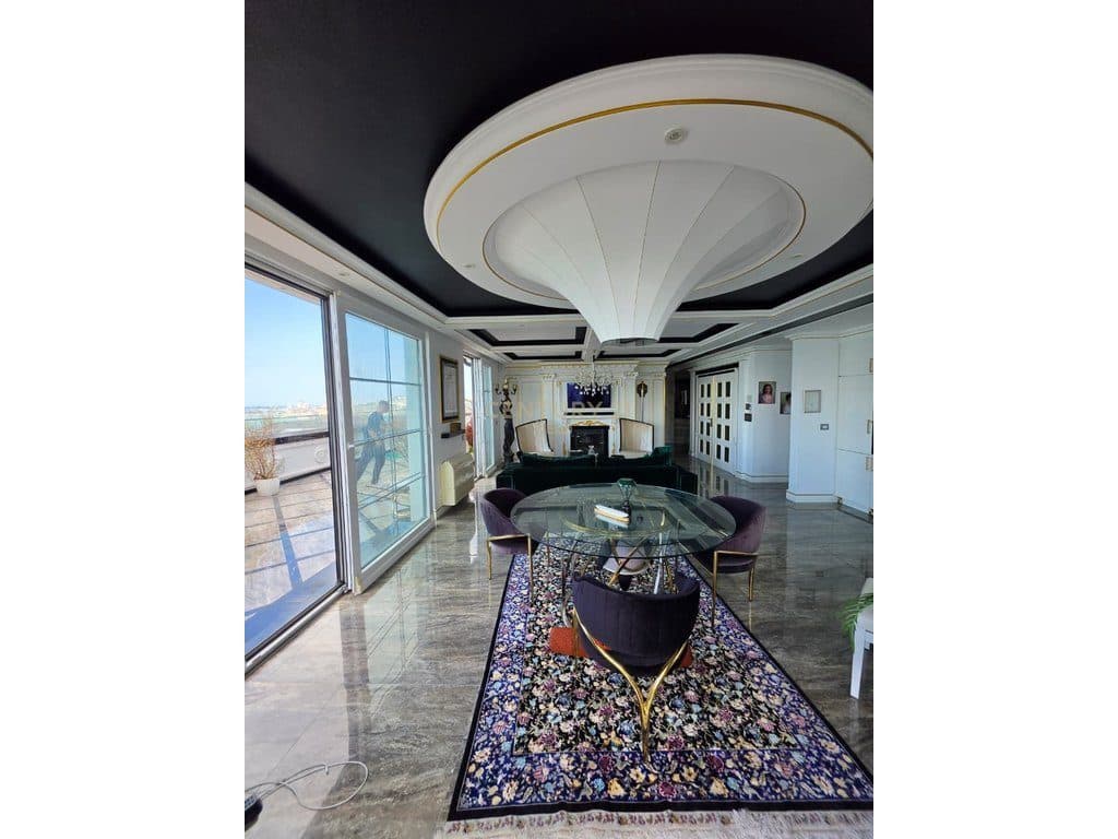 Luxury Penthouse Për Shitje në Plazh, Durrës ! 3