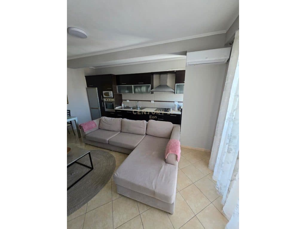Apartament 2+1 Me Qira në Tregu fshatar, Durrës ! 4