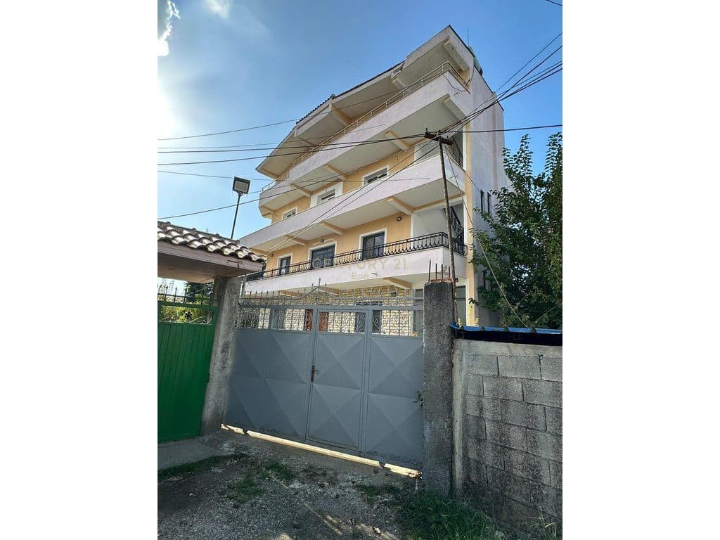 Vilë Në Shitje në Plazh Iliria, Durres !