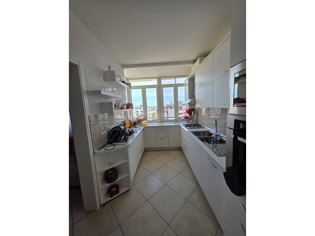 Penthouse ne Shitje, Durres Lagja Nr. 6 ! 3