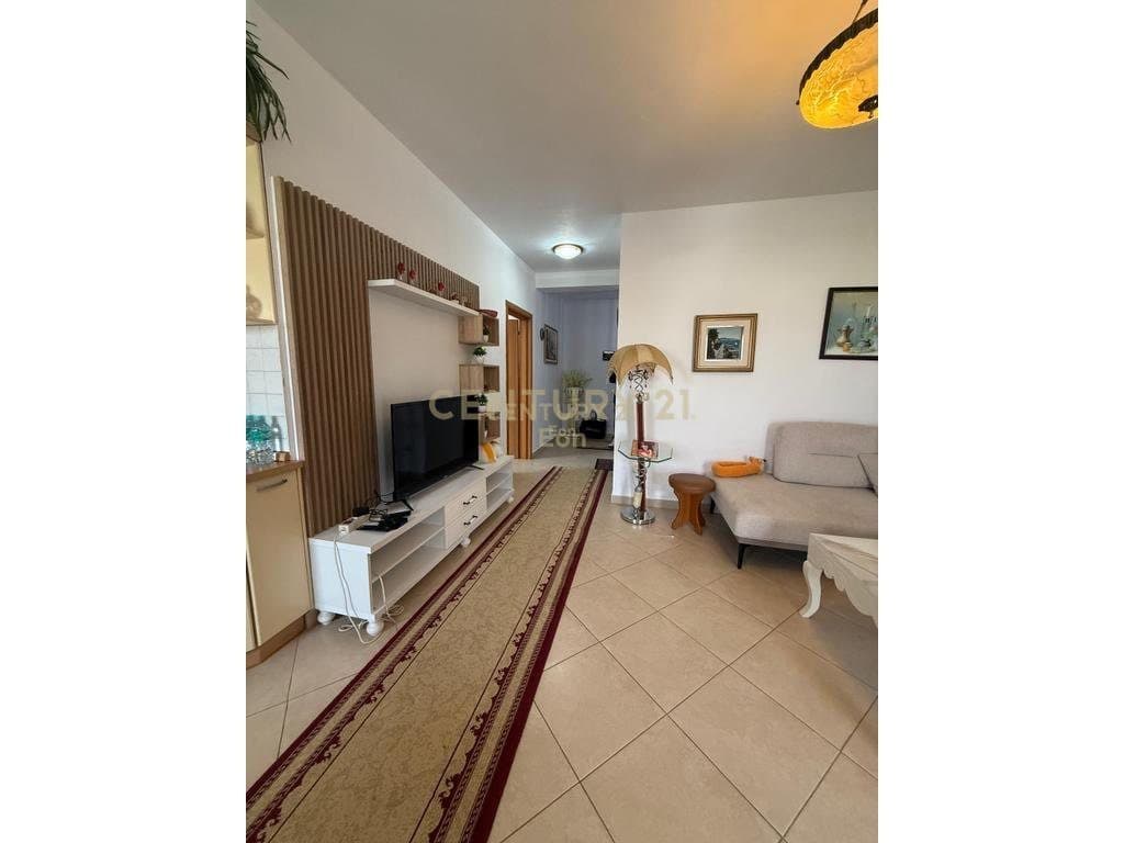 JEPET ME QERA APARTAMENT NE VOLLGA, DURRES ! 3