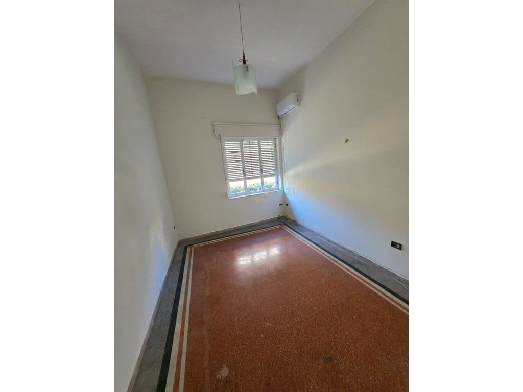 Apartament 3+1 Me Qira në Gjykata, Durrës ; E pershtatshme dhe per Biznese ! 4