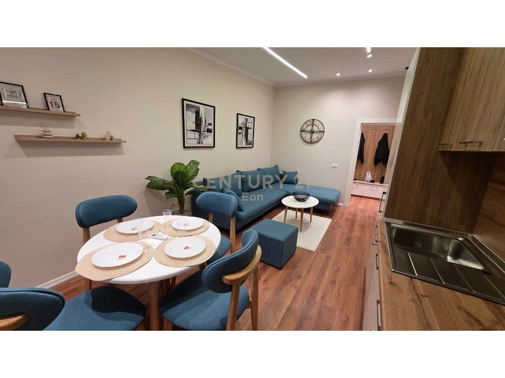 Shitet Apartament 1+1 – 100 m nga Plazhi, pranë Hotel Adriatik | Durrës 3