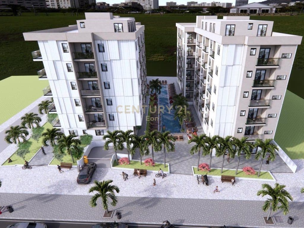 Shitet Papafingo në Golem, Durrës!
