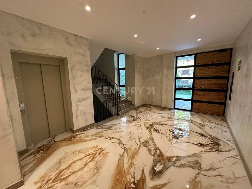 SHITET APARTAMENT 2+1+2 ME PAMJE DETI TEK "WHITE HILL RESIDENCE" NE CURRILA ! 3