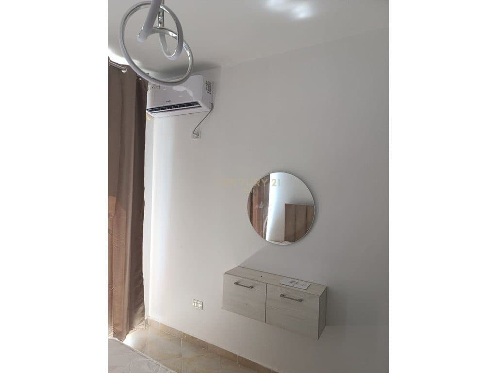 Shitet Apartament 1+1 tek Shkëmbi i Kavajës, Durrës ! 3