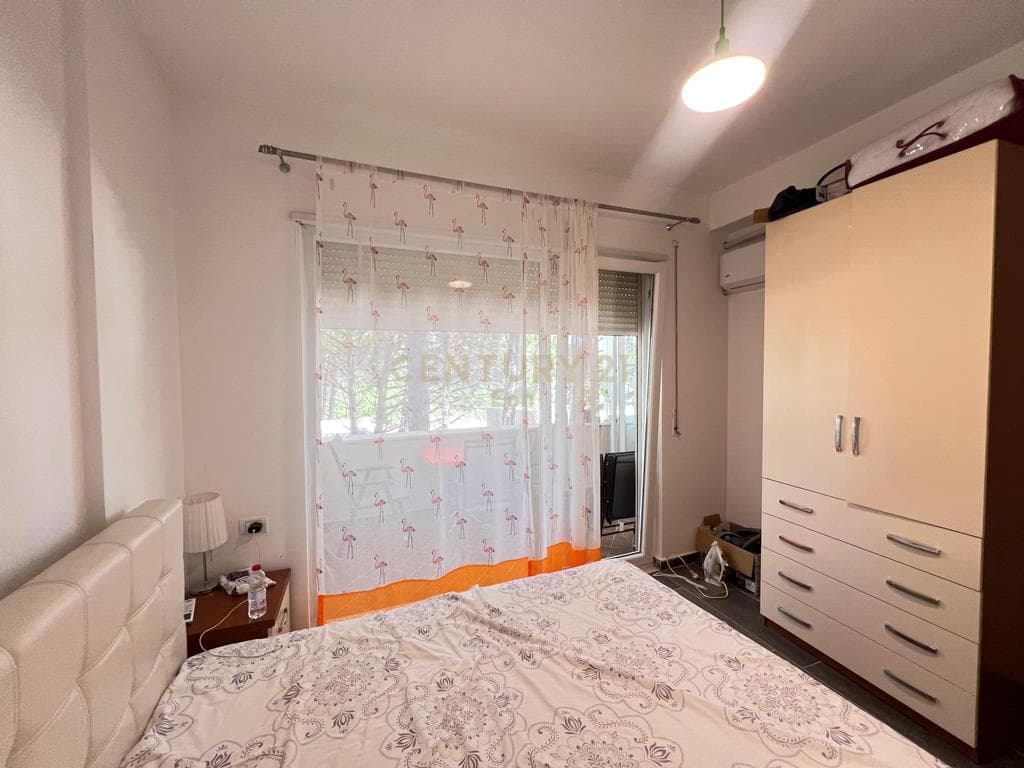 Shitet Apartament 1+1, Kompleksi Lura, Gjirin e Lalzit ! 3