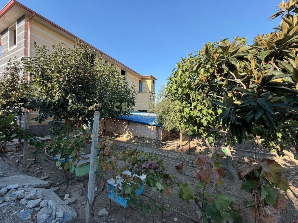 Pronë Ekskluzive në Çermë | Karburant + Gaz + Lavazh + Bar-Kafe | 1,104 m² | 400,000 €