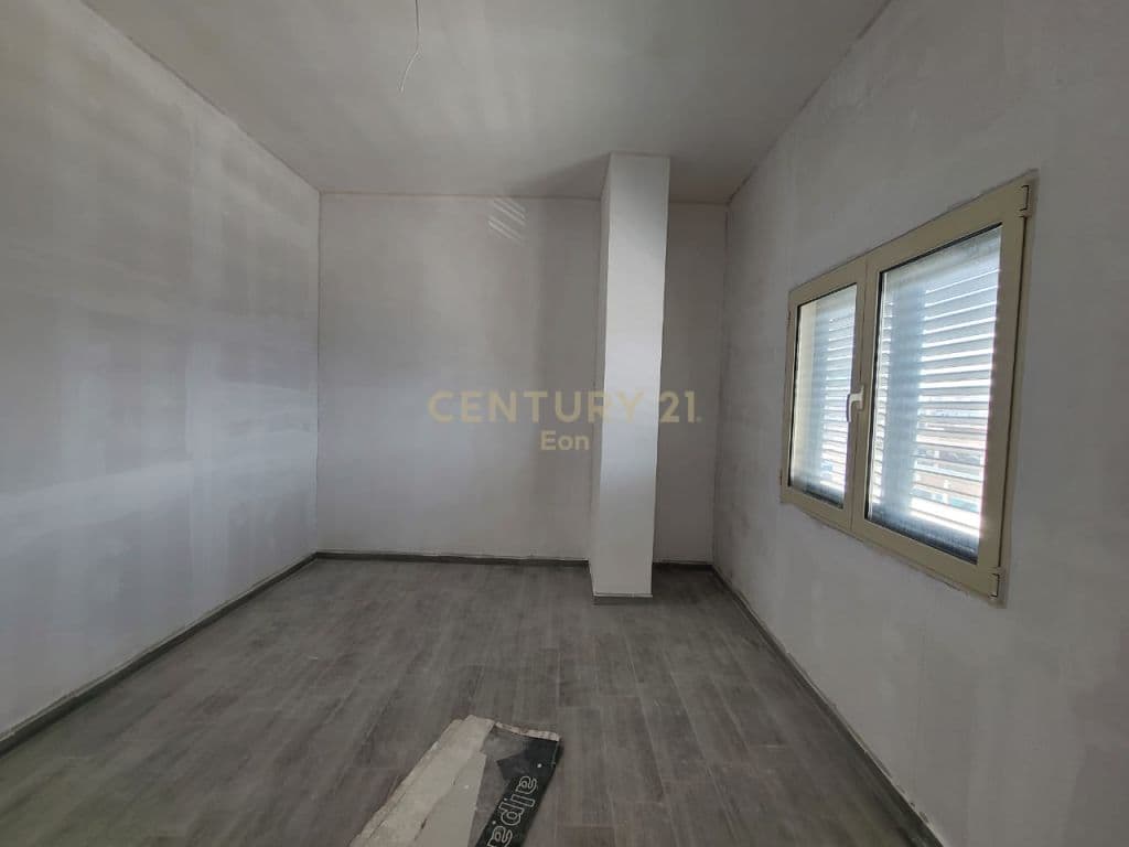 SHITET APARTAMENT 3+1+2 NE SHKOZET!