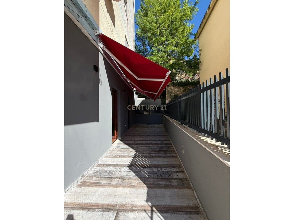 SHITET APARTAMENT 2+1+2 TUALETE DHE VERANDE , SEFER EFENDIU, DURRES ! 2