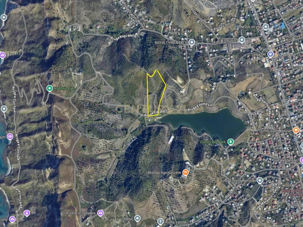 INVESTIM STRATEGJIK – TOKË PRANË REZERVUARIT PRANE ULLISHTJA AGROTURIZEM, SPITALLE – DURRËS Sipërfaqe: 21,000 m² | Çmim: 35€/m²