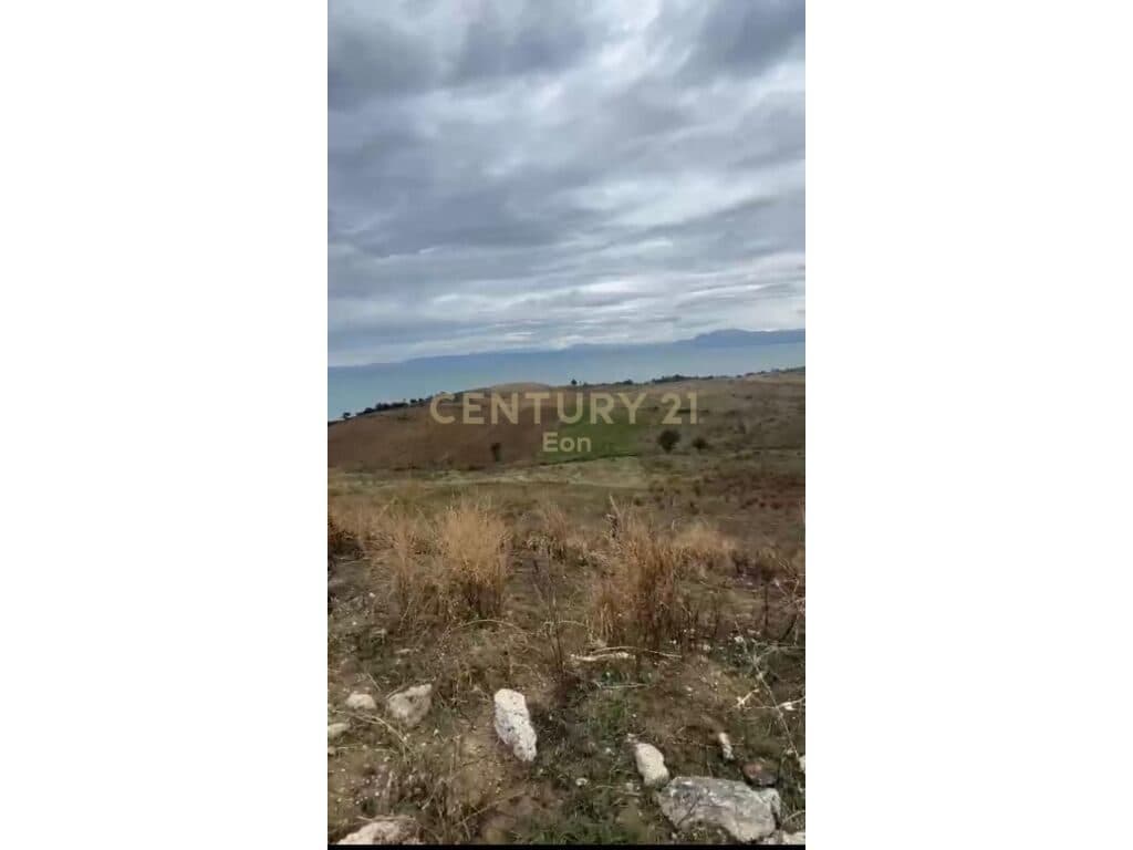SHITET 16500 M2 TOKË, ME PAMJE DETI TEK KEPI I RODONIT !