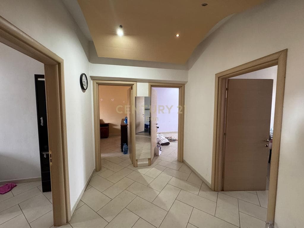 SHITET APARTAMENT 2+1, MUNDESI KTHIMI NE 3+1! 4
