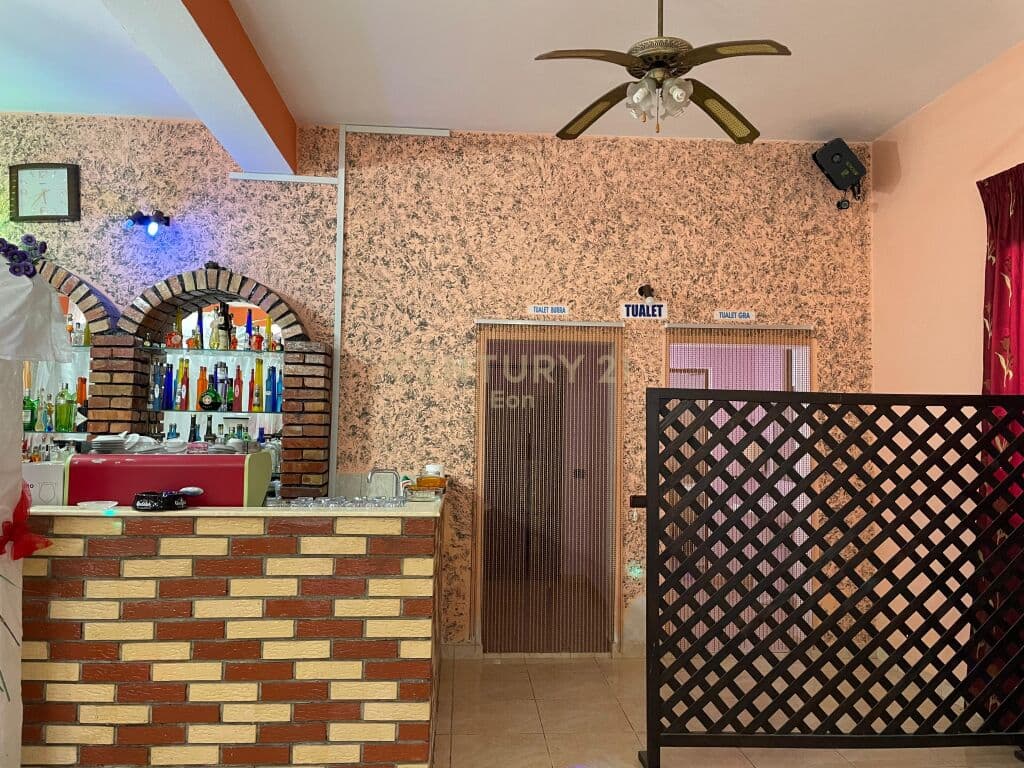 Shitet Bar Restorant Hotel pranë Parkut Olimpik në Durrës!!!