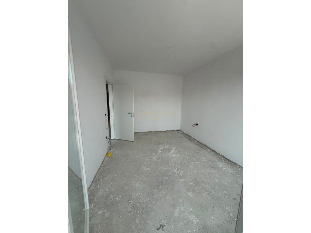 Shitet Apartament 1+1 në SunSea Residence !
