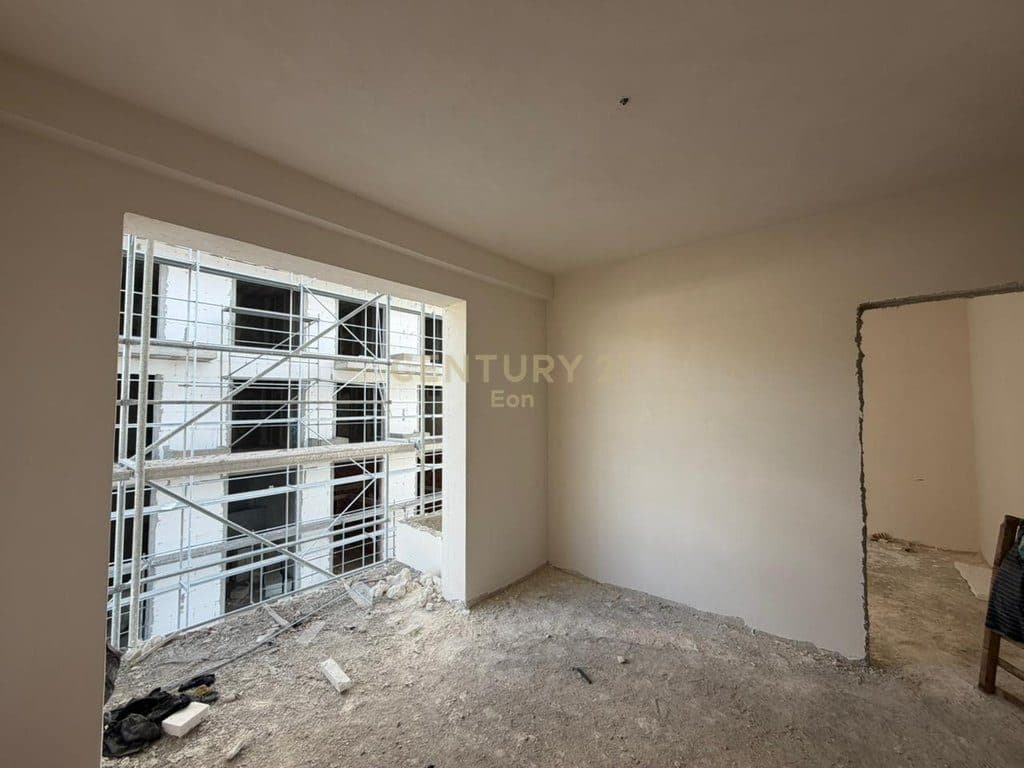 Apartament 1+1 Në Shitje në Mali i Robit, Durrës !