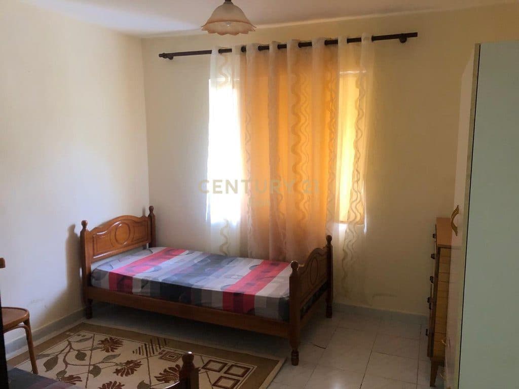 SHITET APARTAMENT KATI 0, 1+1 TEK CEZMA FERRES PRANE ZONES SE CURRILAVE NE DURRES ! 3