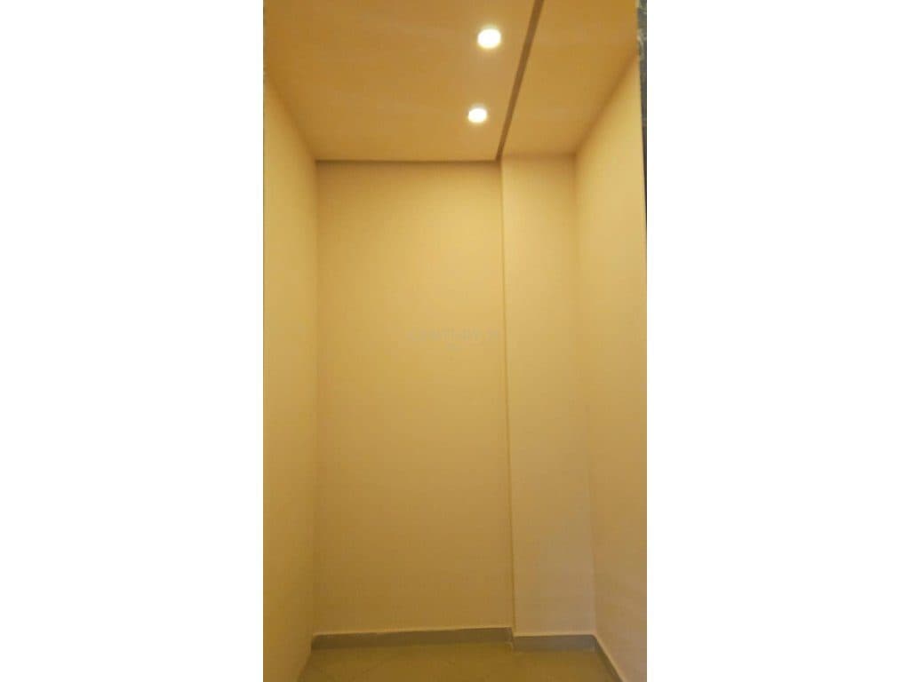 Zyrë Me Qira në Durrës - 850€ | 91 m²