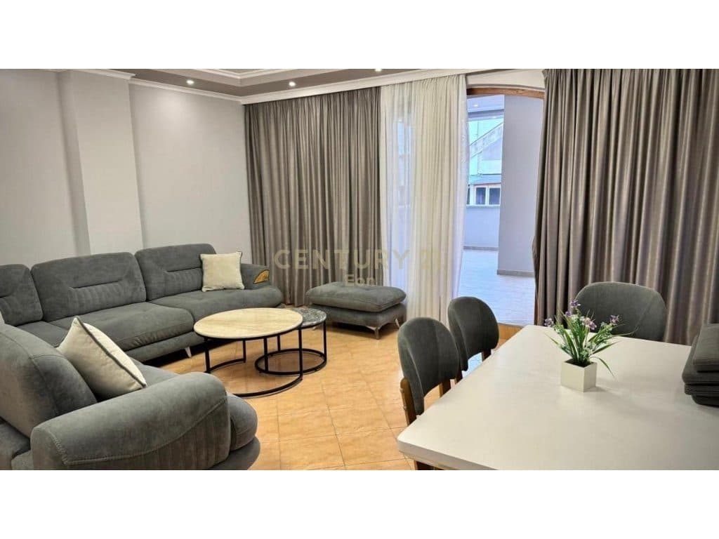 APARTAMENT 2+1+VERANDE PER SHITJE 50M LARG DETIT, NE NJE KOMPLEKS REZIDENCIAL GOLEM!!! 3