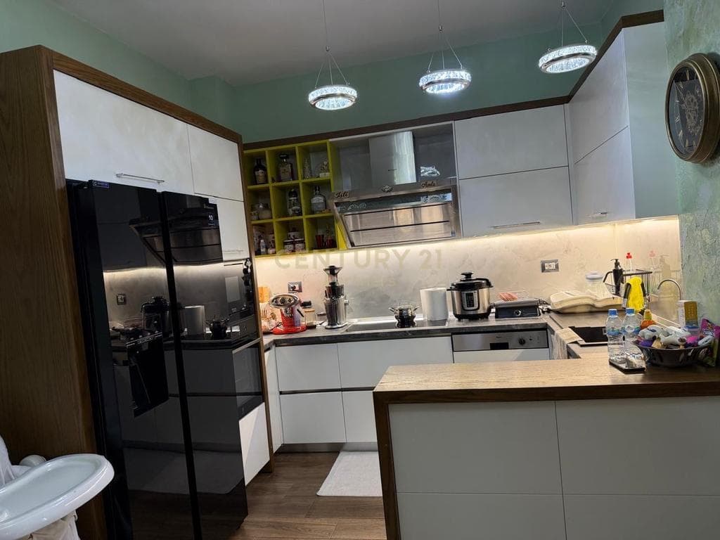 JAPIM ME QIRA APARTAMENT 2+1 NE FRESK ! 3