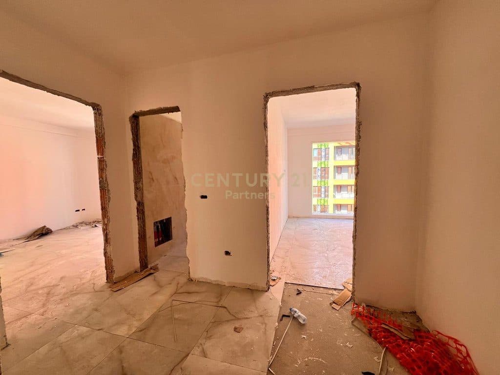 APARTAMENT 1+1 PËR SHITJE – RINGSIDE RESIDENCE, PASKUQAN 2