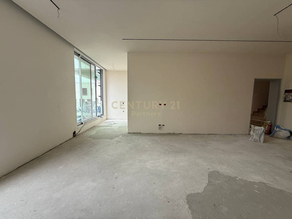 SHITET APARTAMENT I RI 2+1 NË ZONËN E TEGUT – FAZA PËRFUNDIMTARE E NDËRTIMIT! 2
