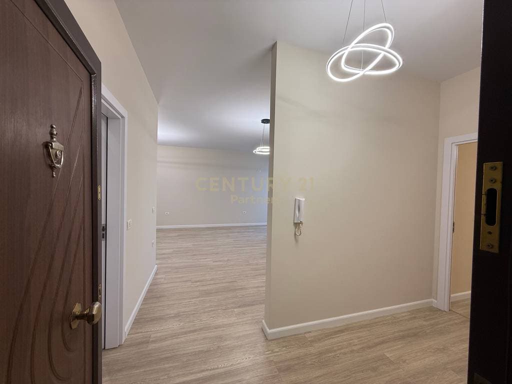 Shesim Apartament 2+1 Yzberisht 3