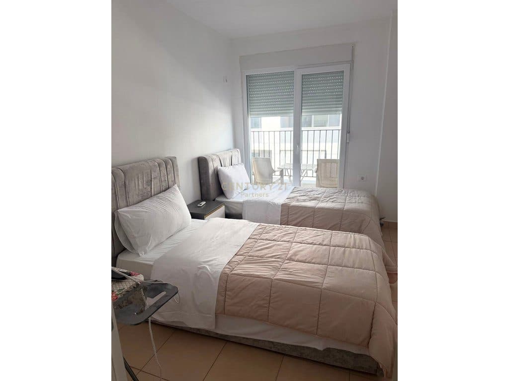 APARTAMENT 3+1+2 PËR SHITJE – RRUGA 5 MAJI, TIRANË 4