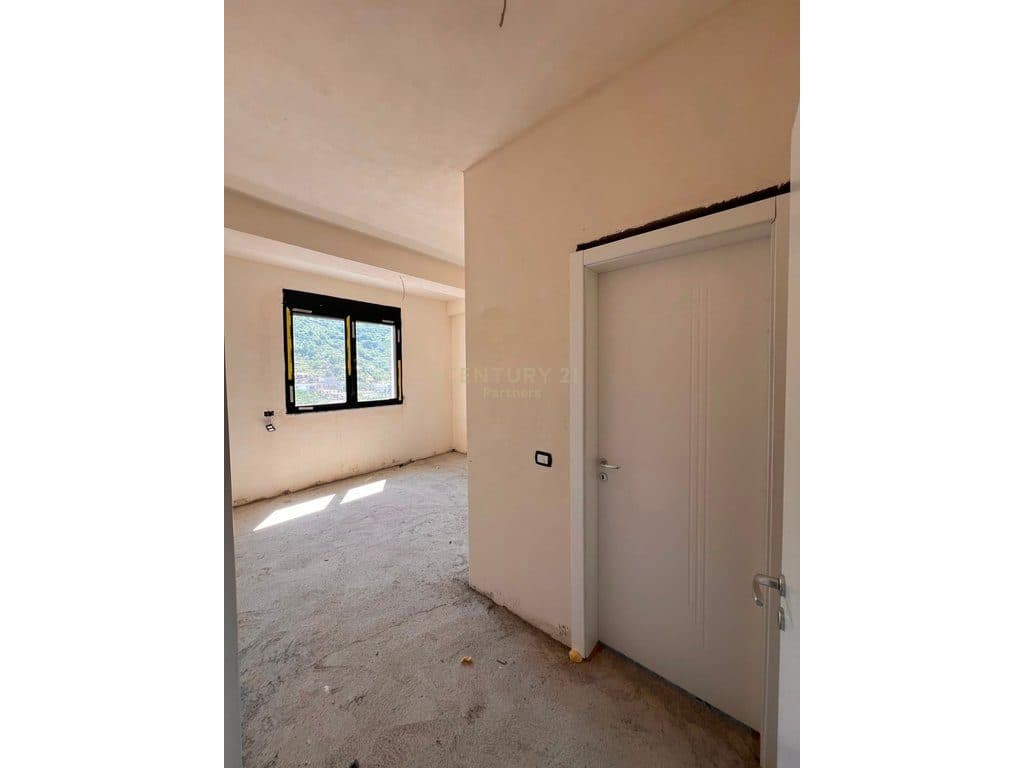 ‼️SHITET APARTAMENT 2+1 TEK REZIDENCA ALEKSANDROS, SELITË – PAMJE PANORAMIKE NGA TIRANA, 1450€/M²‼️ 3