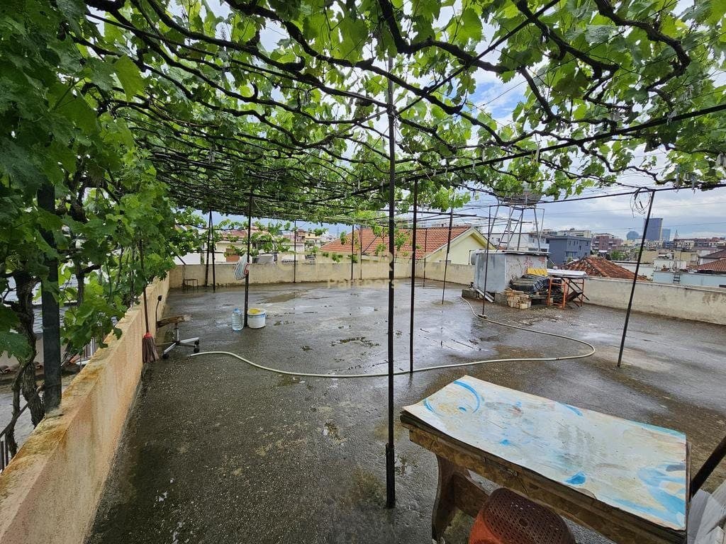 For sale private 2-storey villa on Jordan Misja street 3