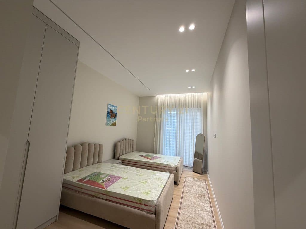 APARTAMENT ME QIRA 3+1+2TUALETE+2 🅿️ -RESIDENCA EDEN-SAUK I RI 4