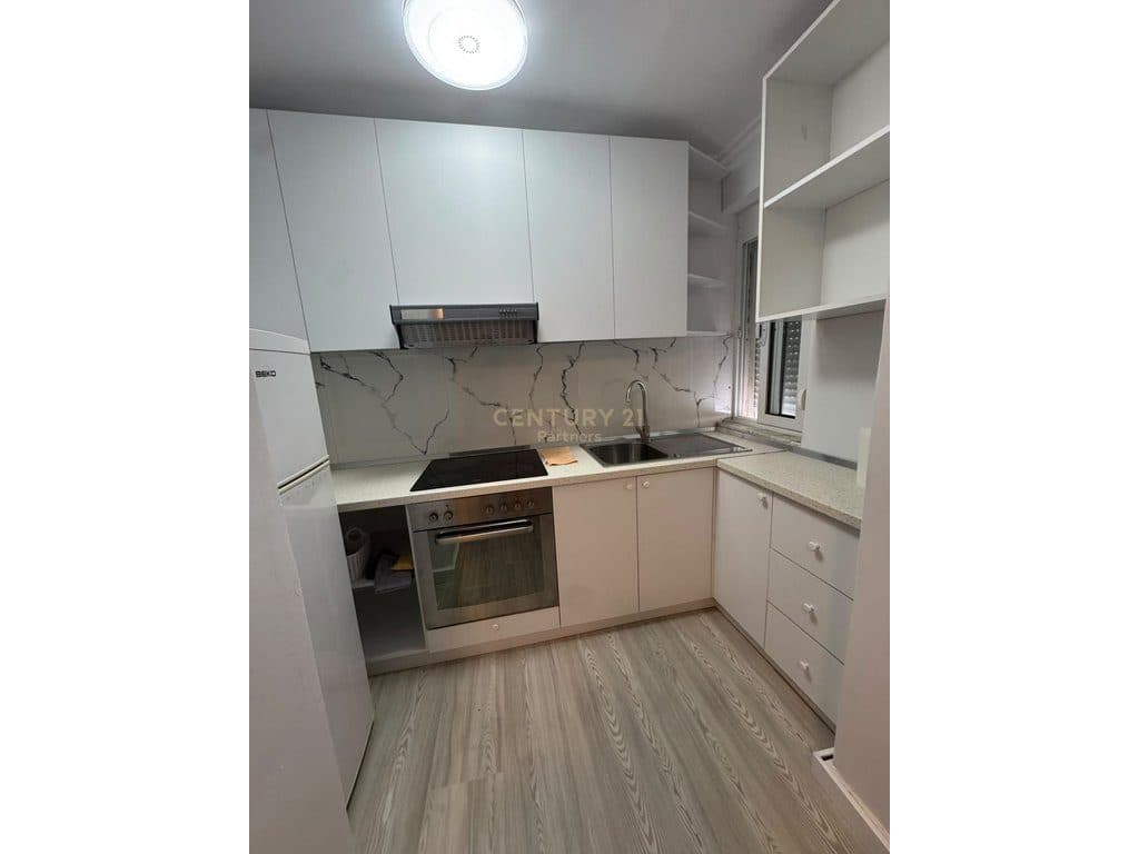 SHESIM APARTAMENT 1+1 TE SHKOLLA BASHKUAR! 4