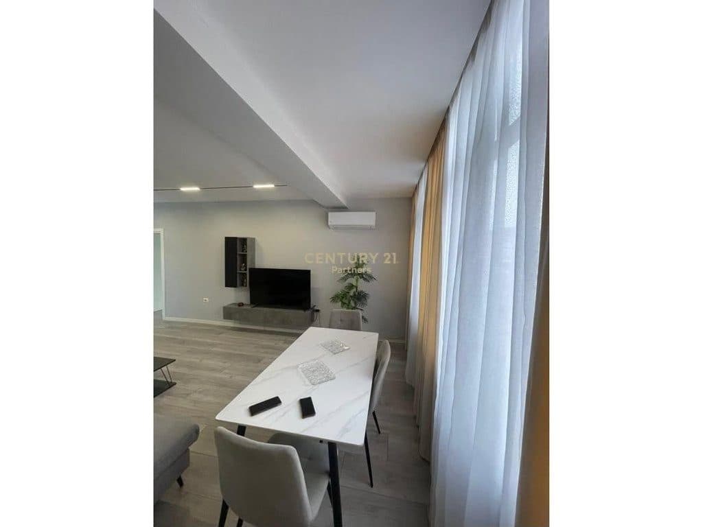 JEPET ME QERA APARTAMENT 2+1 – 21 DHJETORI, TIRANË 3