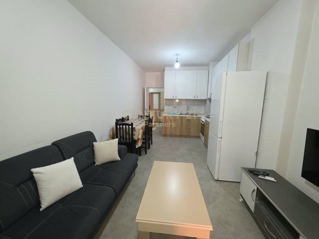 SHESIM APARTAMENT 2+1 TEK KOMPLEKSI GOLDEN PARK, PERBALL SPITALIT AMERIKAN 3- 190000€ | 91 m² 2