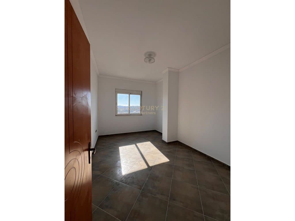‼️SHITET APARTAMENT EKSKLUZIV 3+1+2 ME SUPER PAMJE PANORAMIKE NGA TIRANA NE FRESK‼️ 4