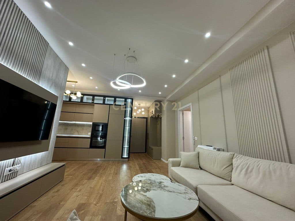 FOR RENT 2+1 APARTMENT NEAR KUQE SCHOOL ! 2